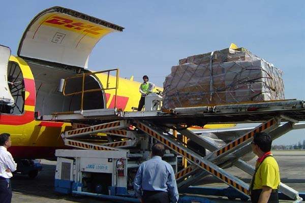 Các loại hình dịch vụ của chuyển phát nhanh quốc tế DHL đa dạng